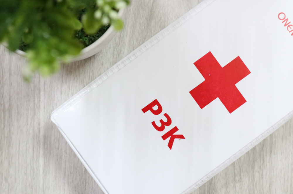 Lengkapi Kotak P3K dirumah dengan Onemed Kotak P3K