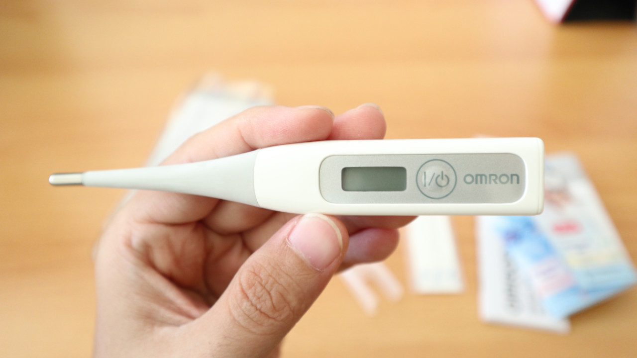 Review Termometer Omron MC-343F, Mengukur Suhu Tubuh Hanya 10 Detik