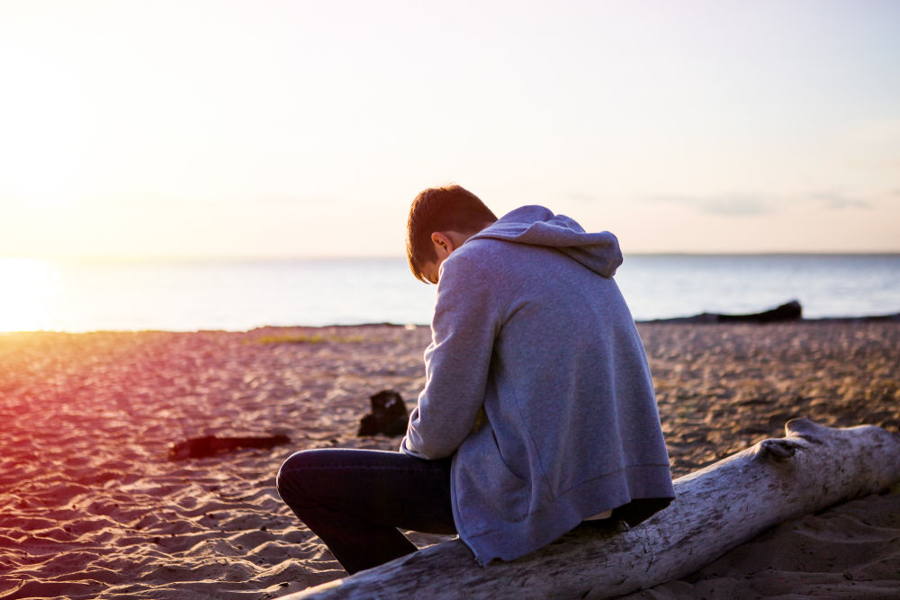 Merasa Kesepian Apakah Tanda Dari Gejala Depresi?