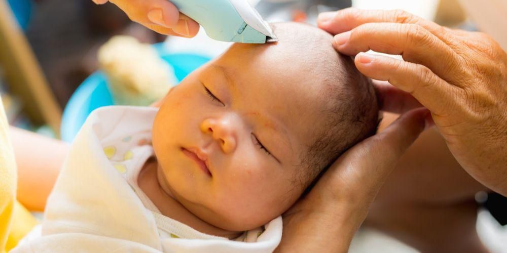 Tips, Manfaat dan Rekomendasi Alat Cukur Rambut Untuk Bayi