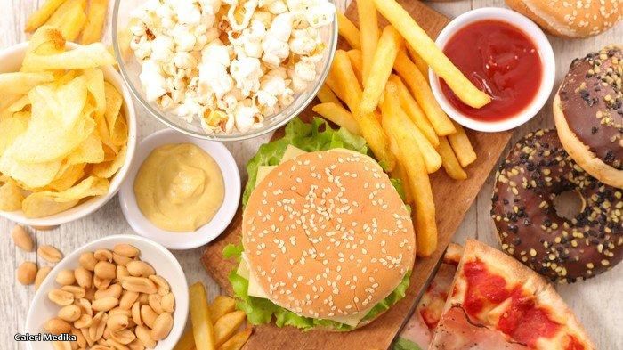 Stop Mulai Sekarang! Inilah Bahayanya Jika Makan Berlebihan Bagi Tubuh