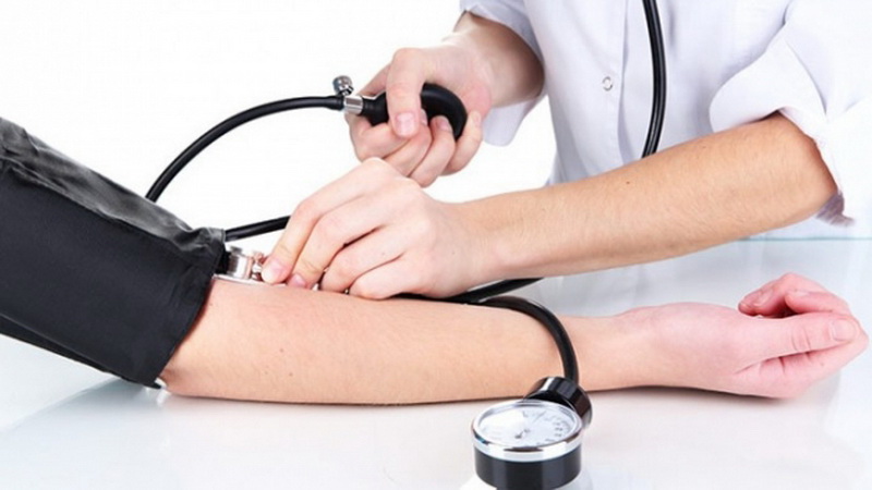 Perhatikan Tanda-tanda Gejala Hipertensi dan Jenis Perawatannya