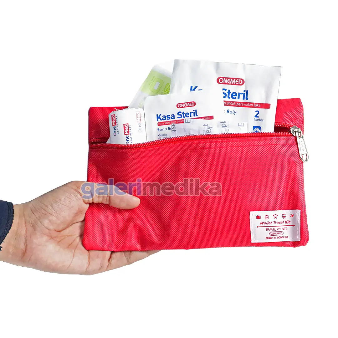 onemed-p3k-wallet-kit2.webp