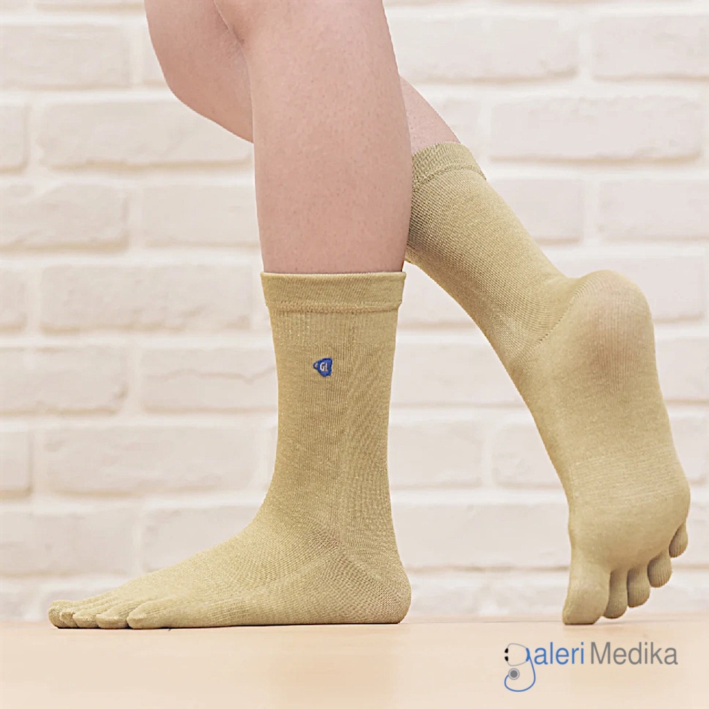 cucare-nc-sock-3.jpg
